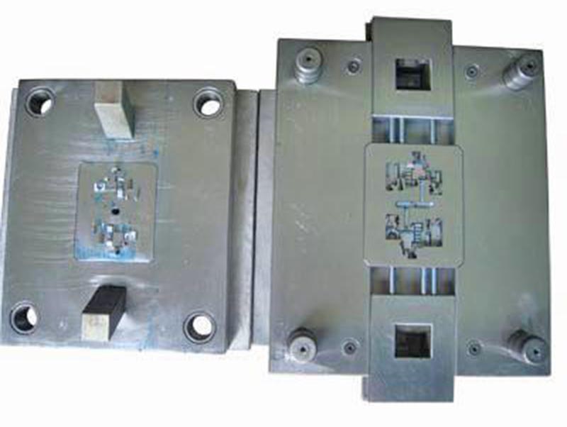 吐鲁番精密塑料模-01